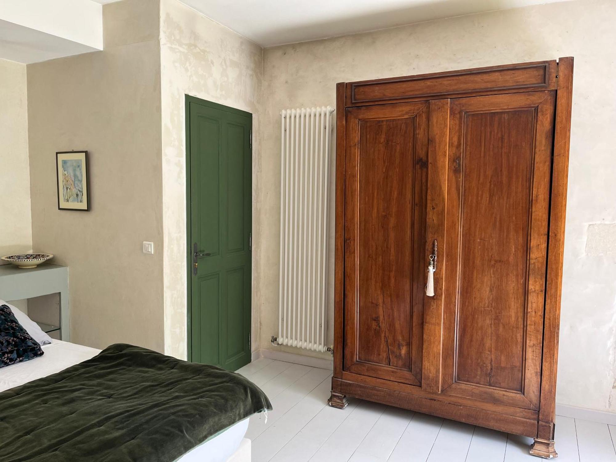 F Homestay